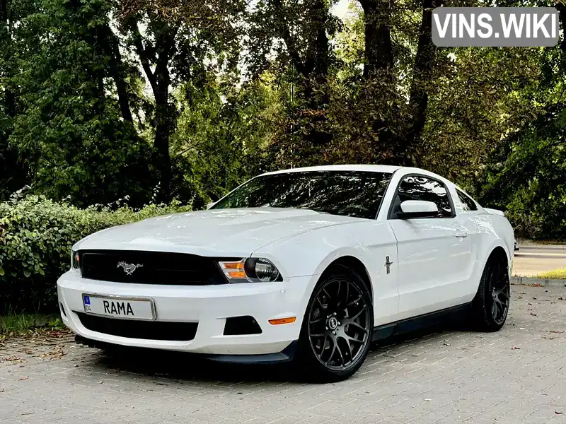 Ford Mustang 2011, фото з оголошення 1 з 21, VIN 1ZVBP8AM1C5246600
