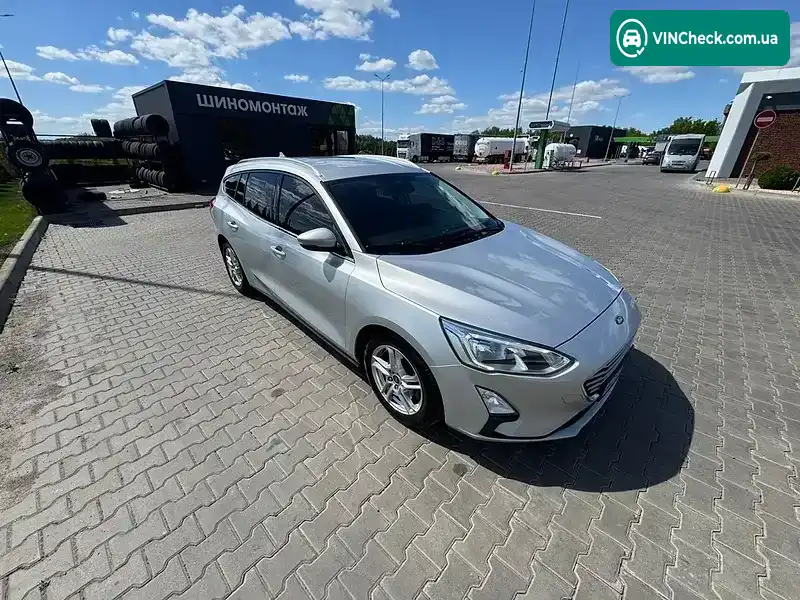 Ford Focus 2018, фото з оголошення 1 з 21, VIN WF0PXXGCHPJR57456