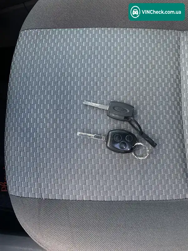 Ford Focus 2007, фото з оголошення 1 з 20, VIN WF05XXGCD57J44630