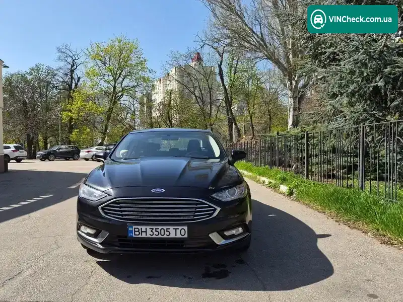 Ford Fusion 2018, фото з оголошення 2 з 21, VIN 3FA6P0HD2JR241370