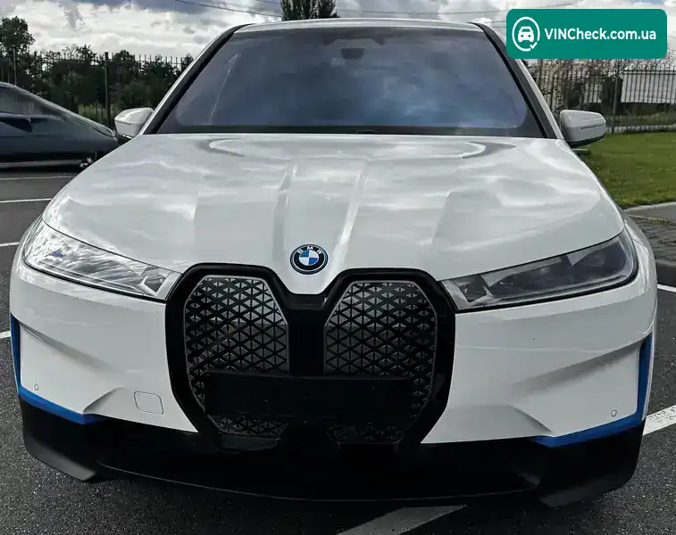 BMW iX 2022, фото з оголошення 2 з 21, VIN WBY11CF000CK60969