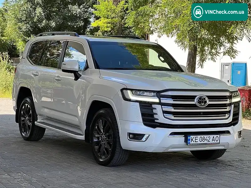 Toyota Land Cruiser 2022, фото з оголошення 1 з 20, VIN JTMAAABJ604011526