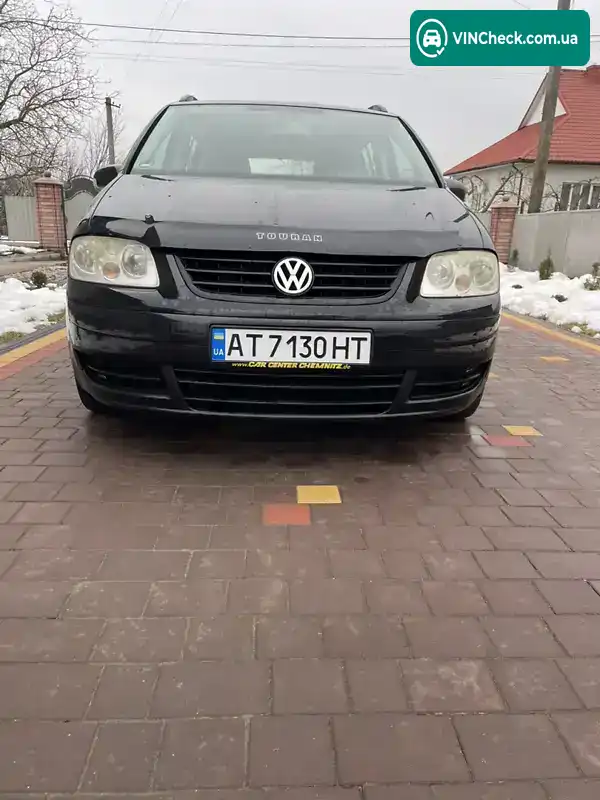 Volkswagen Touran 2004, фото з оголошення 1 з 10, VIN WVGZZZ1TZ5W033814