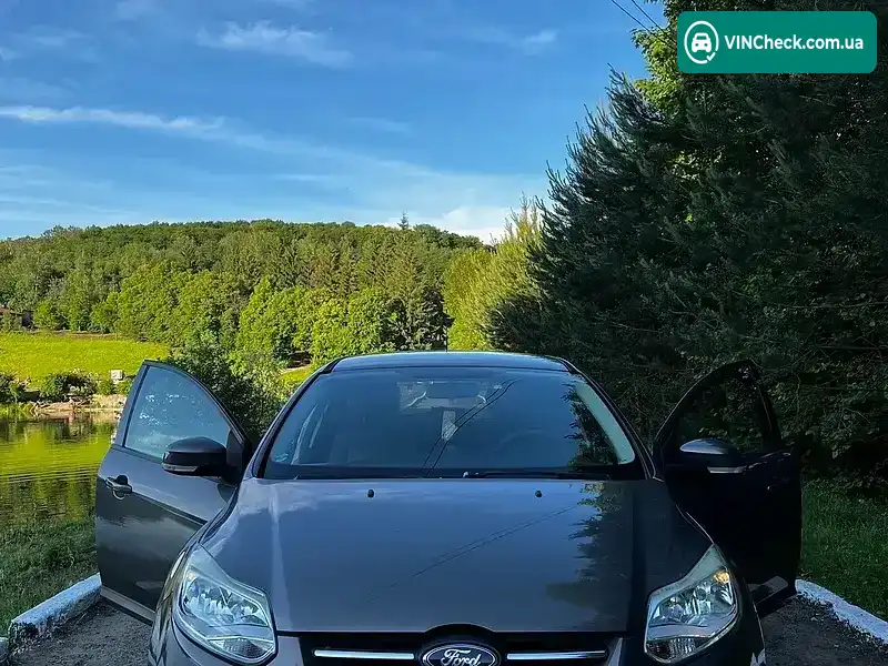 Ford Focus 2012, фото з оголошення 2 з 12, VIN WF0LXXGCBLCA53659