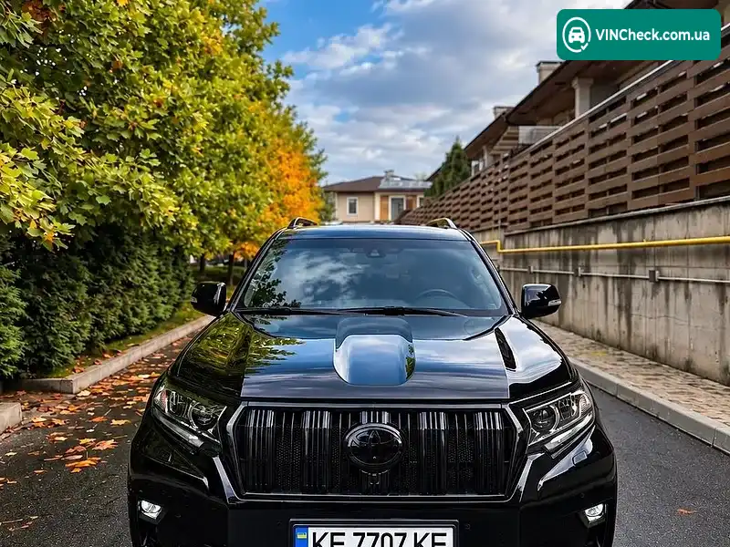 Toyota Land Cruiser Prado 2020, фото з оголошення 2 з 20, VIN JTEBU3FJ00K192194