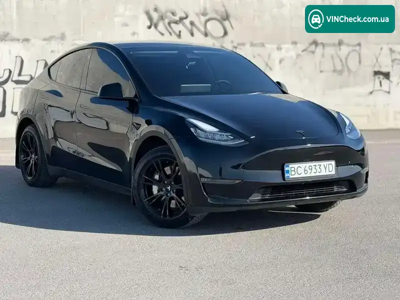 Tesla Model Y 2023, фото з оголошення 2 з 19, VIN 7SAYGDEEXPA094667