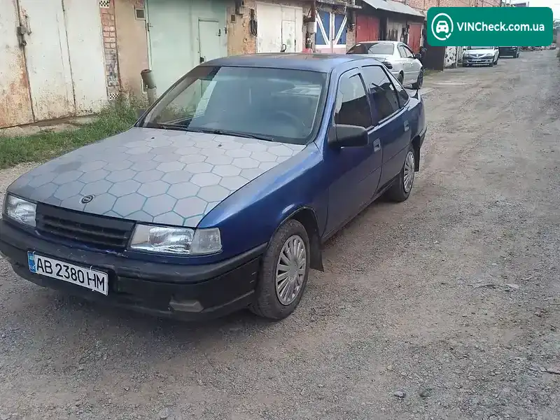 Opel Vectra 1992, фото з оголошення 2 з 20, VIN W0L000087N5156150