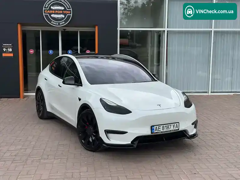 Tesla Model Y 2020, фото з оголошення 1 з 21, VIN 5YJYGDEFXLF025559