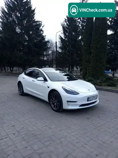 Tesla Model 3 2021, фото з оголошення 2 з 21, VIN 5YJ3E1EB6MF044851