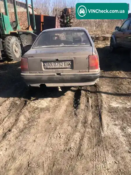 Opel Omega 1987, фото з оголошення 2 з 5, VIN W0L000017H1023521