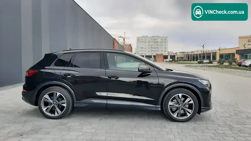 Audi Q4 e-tron 2021, фото з оголошення 1 з 20, VIN WAUZZZFZ0NP010157