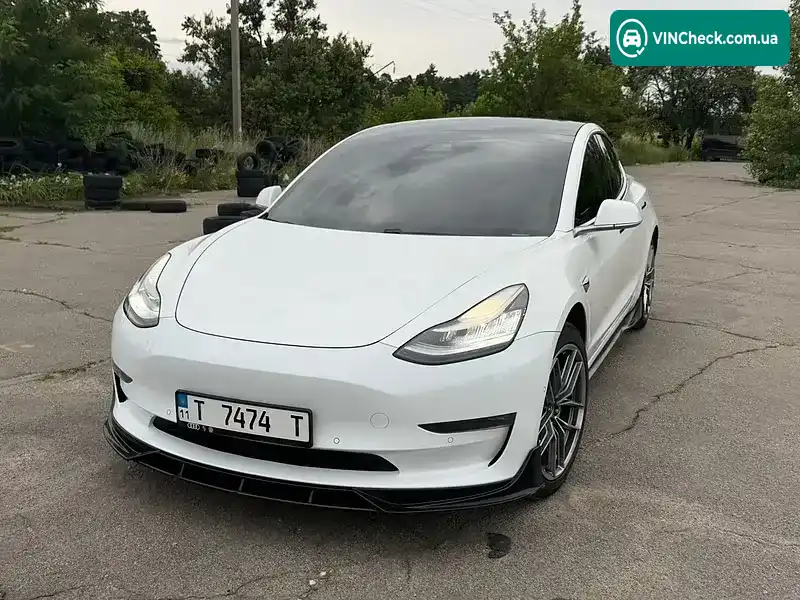Tesla Model 3 2019, фото з оголошення 1 з 14, VIN 5YJ3E7EB7LF570231