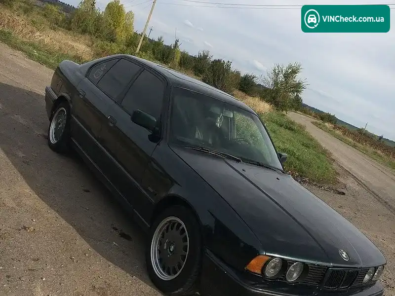 BMW 5 Series 1992, фото з оголошення 1 з 11, VIN WBAHB51010BD41453