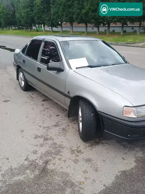 Opel Vectra 1993, фото з оголошення 1 з 19, VIN W0L000087P1201721