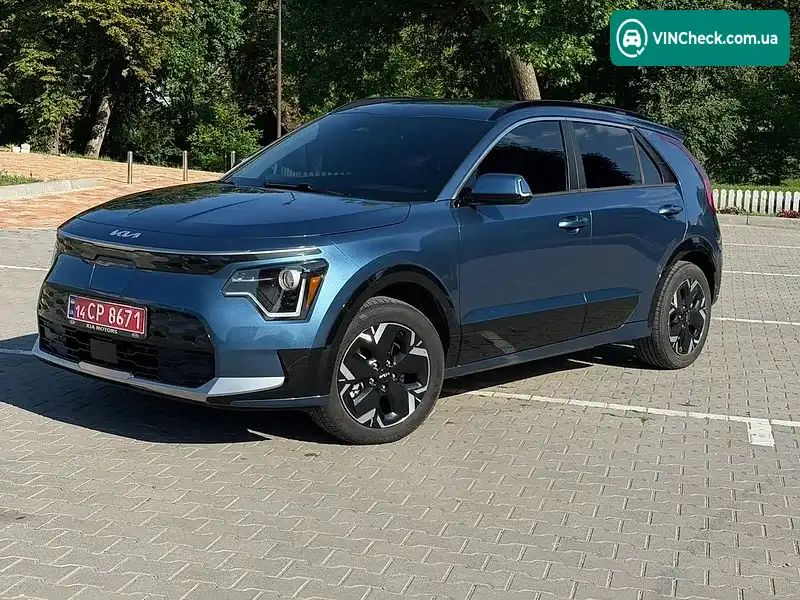 Kia Niro 2023, фото з оголошення 1 з 20, VIN KNDCR3L15P5030567