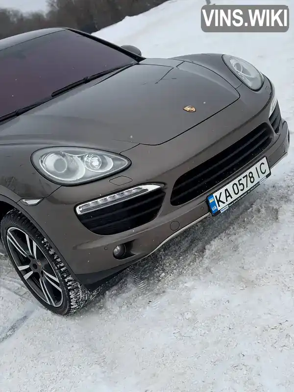 Porsche Cayenne 2011, фото з оголошення 2 з 21, VIN WP1ZZZ92ZCLA46174