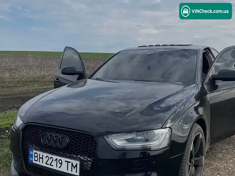 Audi A4 2012, фото з оголошення 2 з 13, VIN WAUBFAFL7DA158203