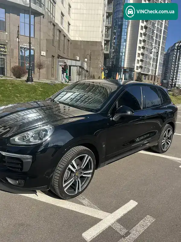 Porsche Cayenne 2016, фото з оголошення 2 з 14, VIN WP1ZZZ92ZGKA38310