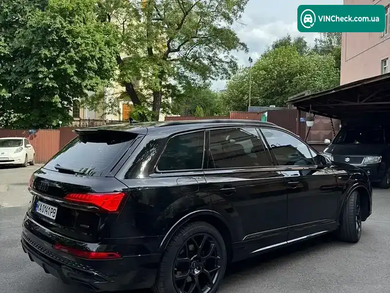 Audi Q7 2025, фото з оголошення 2 з 15, VIN WAUZZZ4M7SD039174
