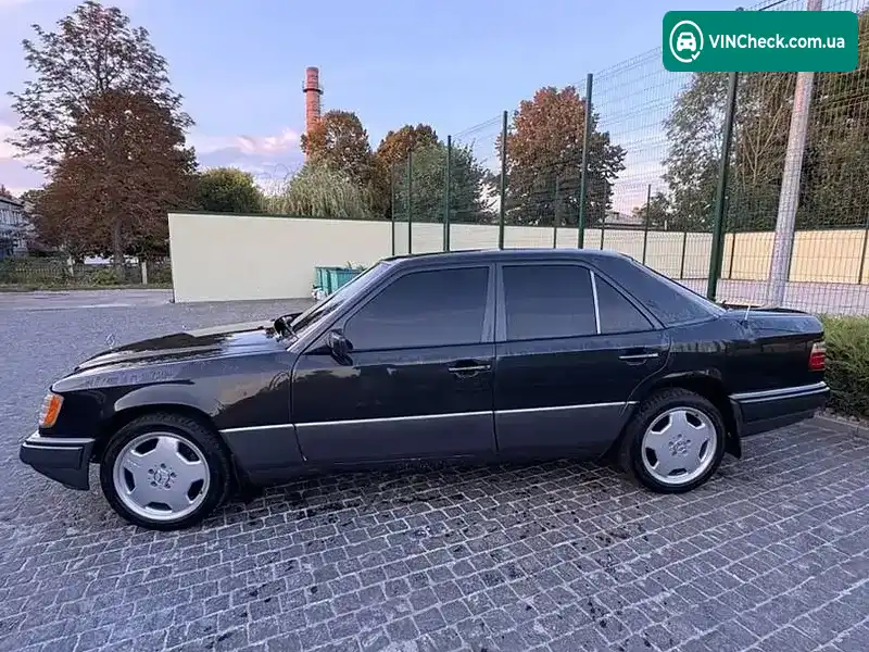 Mercedes-Benz E-Class 1994, фото з оголошення 2 з 20, VIN WDB1240221J064855