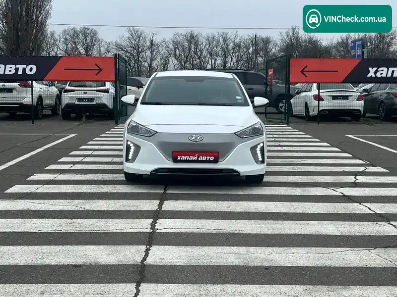 Hyundai Ioniq 2017, фото з оголошення 2 з 21, VIN KMHC751HFJU011908