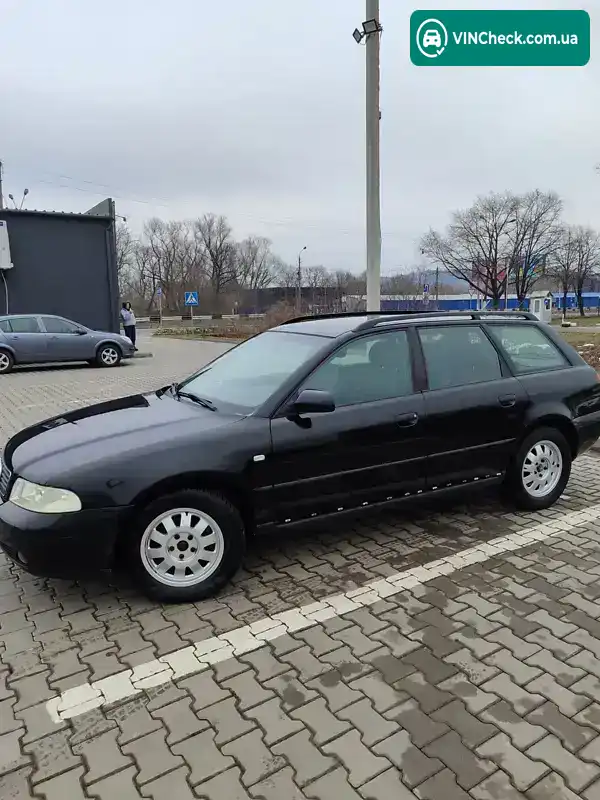 Audi A4 2000, фото з оголошення 1 з 9, VIN WAUZZZ8DZYA195507
