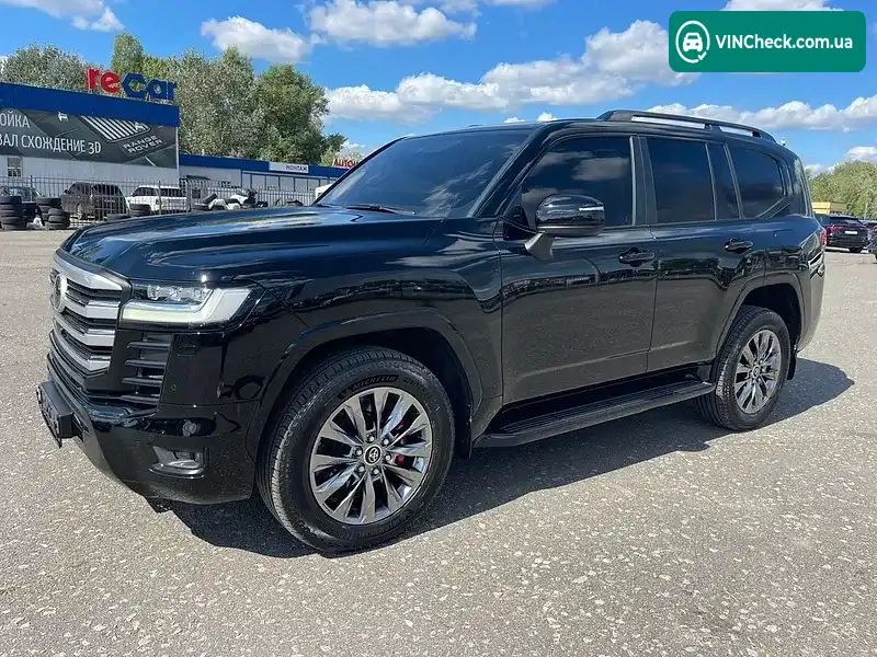 Toyota Land Cruiser 2023, фото з оголошення 2 з 20, VIN JTMAAABJ204041218
