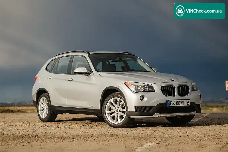 BMW X1 2014, фото з оголошення 2 з 20, VIN WBAVL1C57FVY33796