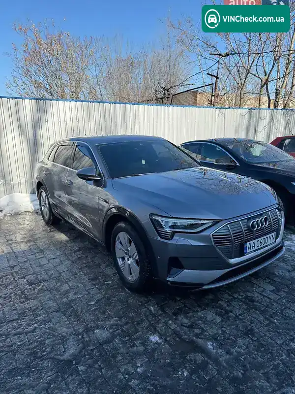 Audi e-tron 2021, фото з оголошення 1 з 21, VIN WAUZZZGE9MB035906