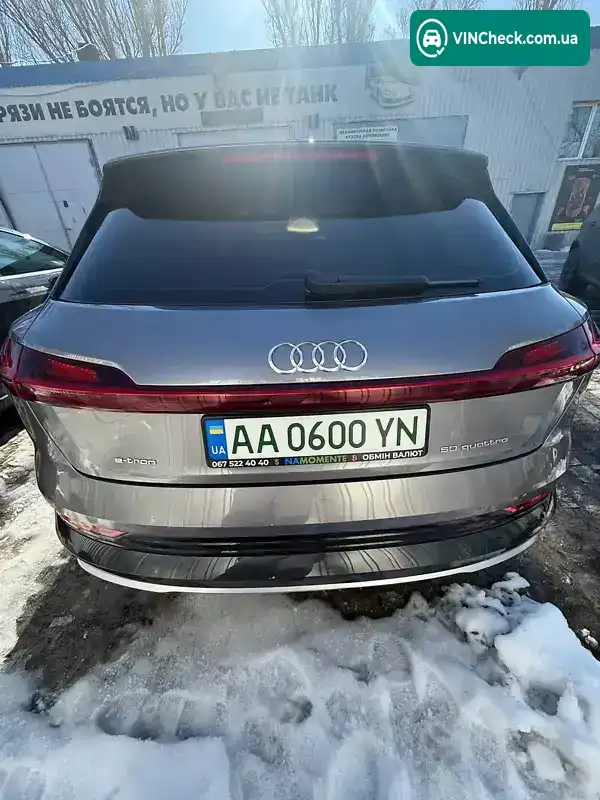 Audi e-tron 2021, фото з оголошення 2 з 21, VIN WAUZZZGE9MB035906