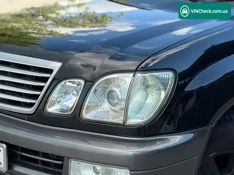 Lexus LX 2006, фото з оголошення 2 з 20, VIN JTJHT00W964013830