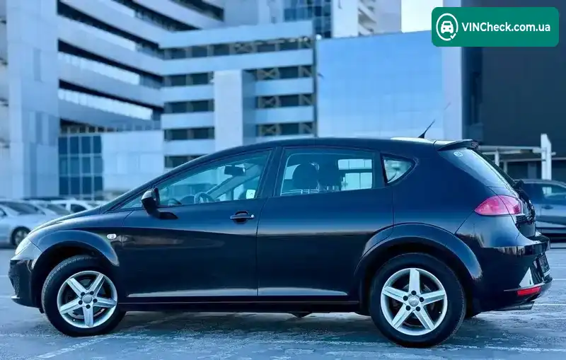 SEAT Leon 2011, фото з оголошення 2 з 21, VIN VSSZZZ1PZBR076987