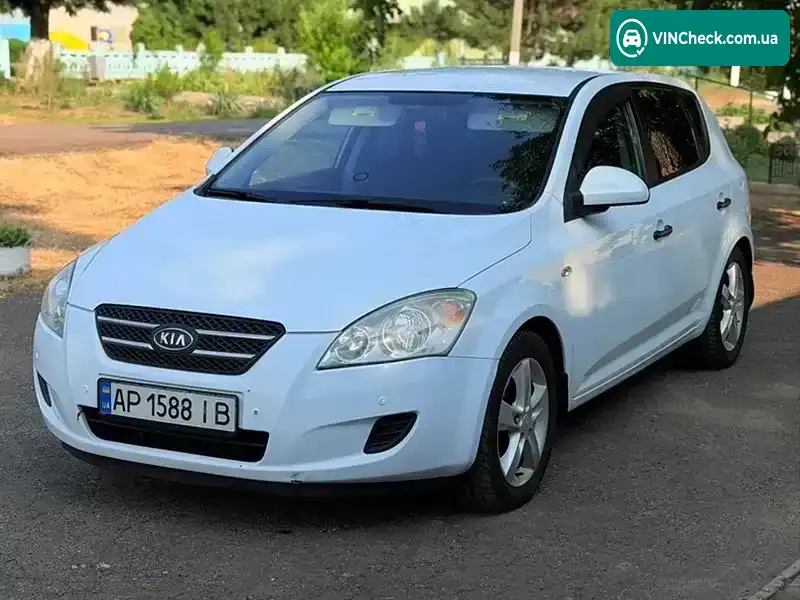 Kia Ceed 2008, фото з оголошення 1 з 19, VIN Y6LFF24228L003937