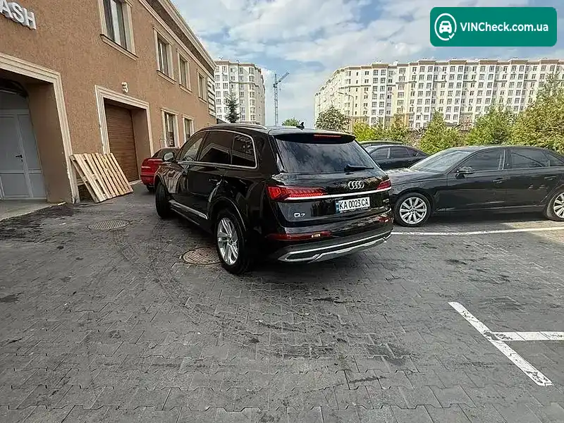 Audi Q7 2019, фото з оголошення 2 з 15, VIN WA1LXAF7XLD003143