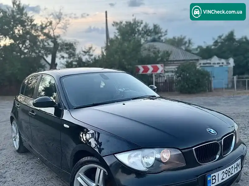 BMW 1 Series 2005, фото з оголошення 1 з 20, VIN WBAUG310X0PU43161
