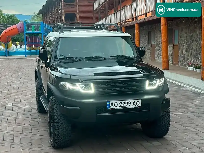 Toyota FJ Cruiser 2013, фото з оголошення 1 з 5, VIN JTEBU4BF5DK169703