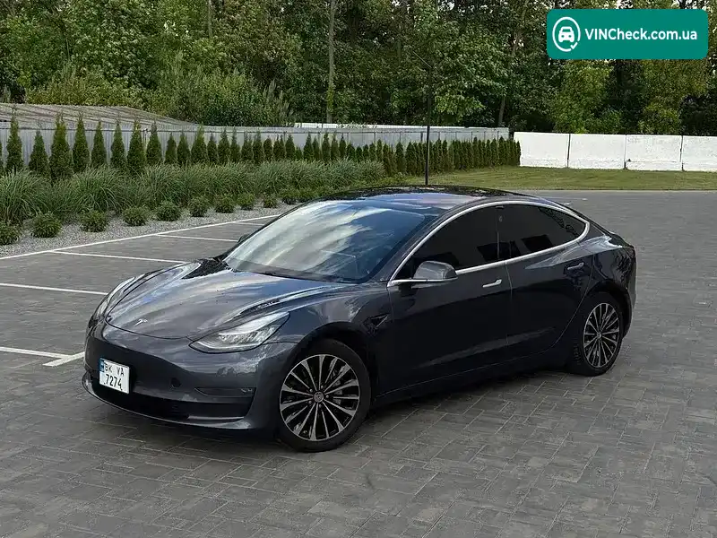 Tesla Model 3 2018, фото з оголошення 2 з 20, VIN 5YJ3E1EA6JF123830
