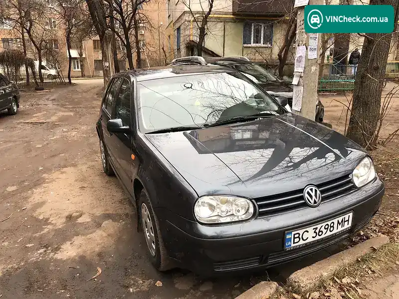 Volkswagen Golf 1998, фото з оголошення 1 з 8, VIN WVWZZZ1JZXW100926