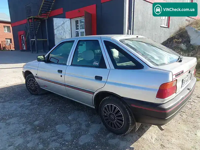 Ford Escort 1990, фото з оголошення 2 з 10, VIN WF0AXXGCAALG65938