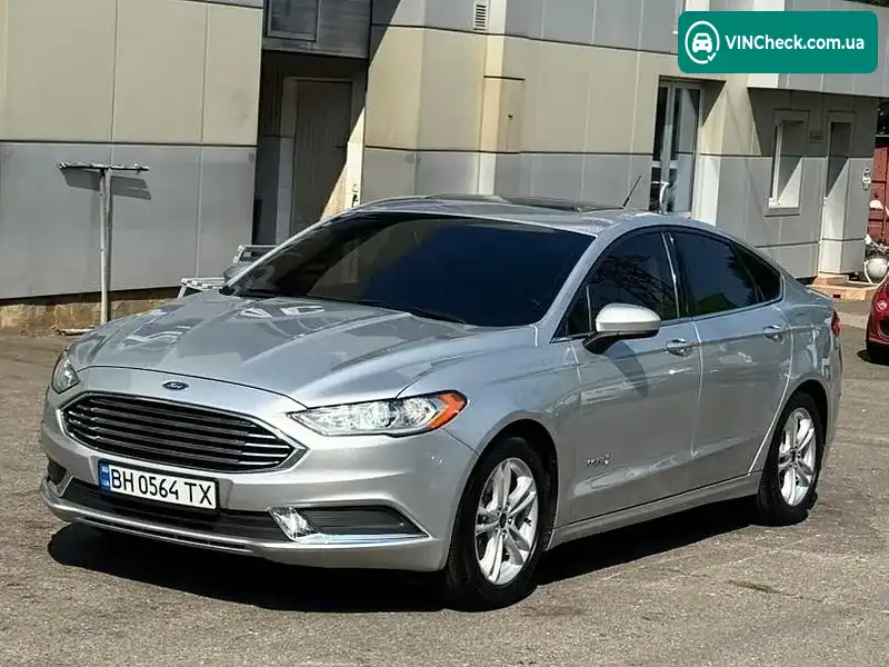 Ford Fusion 2017, фото з оголошення 1 з 20, VIN 3FA6P0LU6JR137391