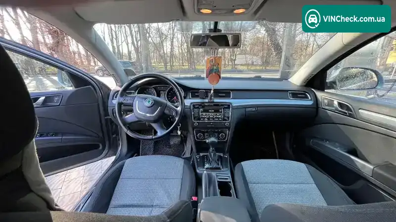 Skoda Superb 2008, фото з оголошення 2 з 18, VIN TMBAF73T599025227