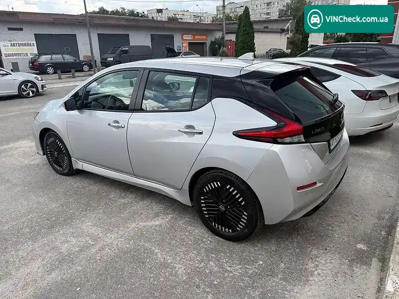 Nissan Leaf 2023, фото з оголошення 2 з 10, VIN 1N4CZ1CV6PC563116