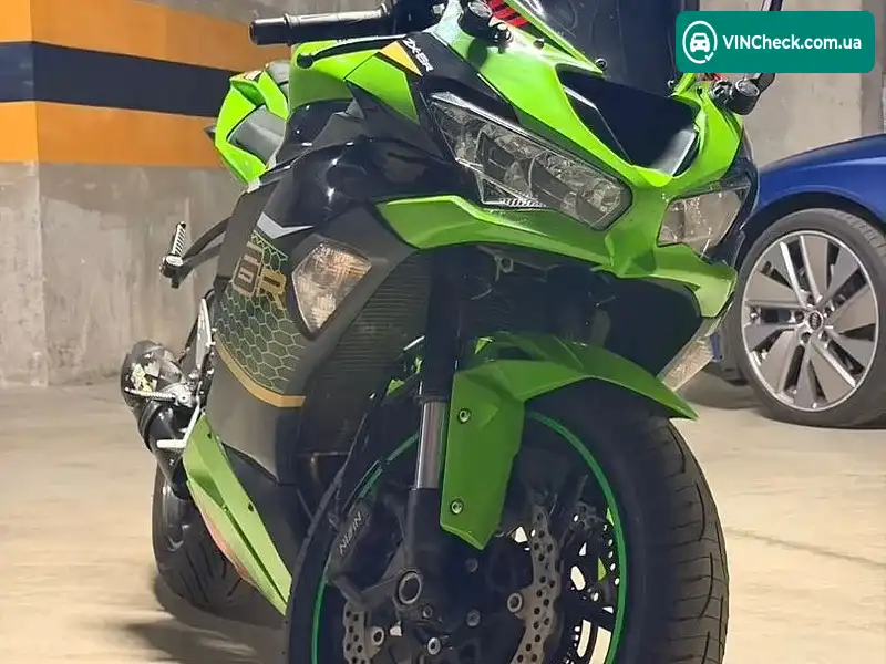 Kawasaki Ninja 636 ZX-6R 2019, фото з оголошення 2 з 12, VIN JKBZXJG13LA009559
