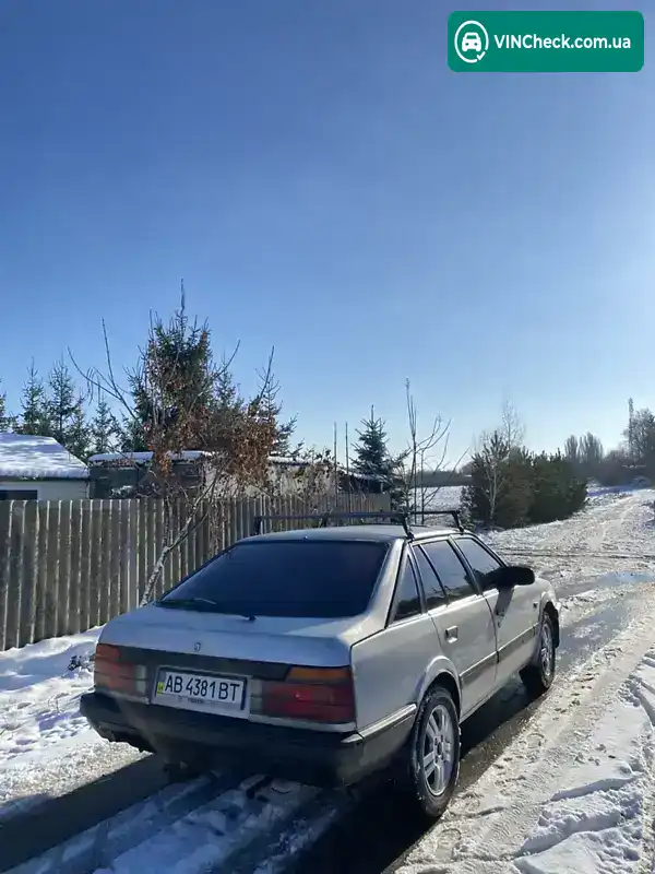 Mazda 626 1987, фото з оголошення 2 з 7, VIN JMZGC142201826302