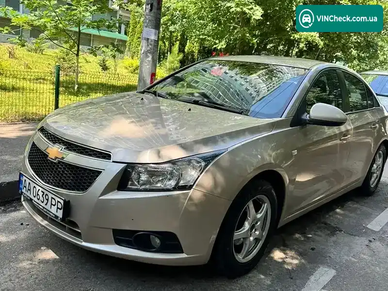 Chevrolet Cruze 2012, фото з оголошення 2 з 8, VIN KL1JA6959CK745017
