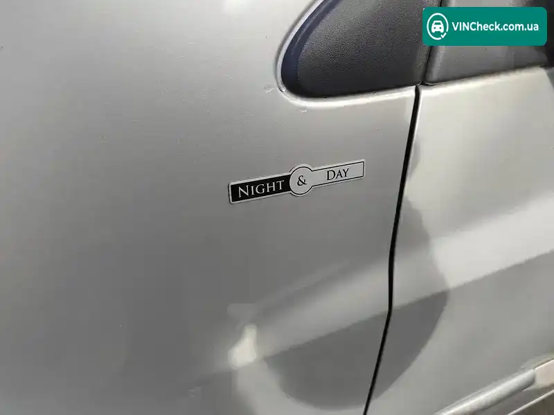 Renault Clio 2012, фото з оголошення 2 з 20, VIN VF1KR2HDH47067314