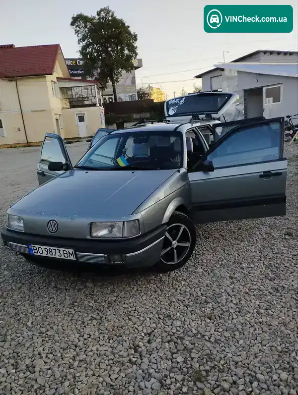 Volkswagen Passat 1989, фото з оголошення 1 з 20, VIN WVWZZZ31ZKE016704