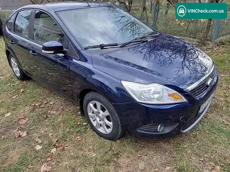 Ford Focus 2010, фото з оголошення 2 з 10, VIN WF0PXXGCDPAU21643