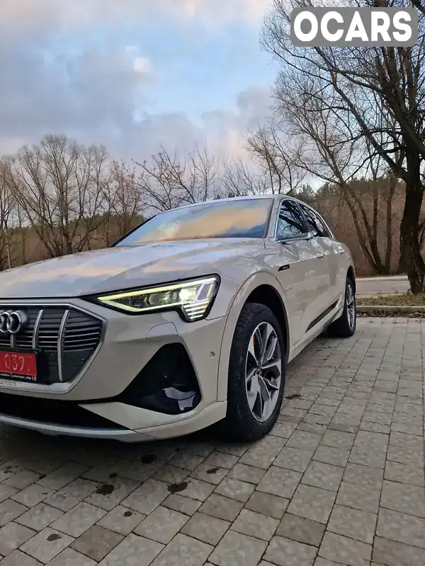 Audi e-tron 2021, фото з оголошення 2 з 21, VIN WAUZZZGEXMB024560