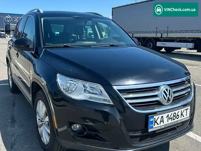 Volkswagen Tiguan 2011, фото з оголошення 1 з 10, VIN WVGAV7AX9BW546639